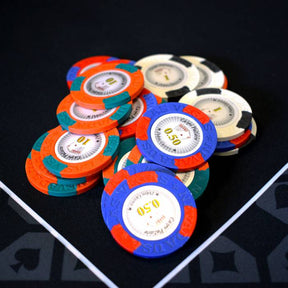 Les jetons de poker haut de gamme en clay de la mallette de poker Las Vegas