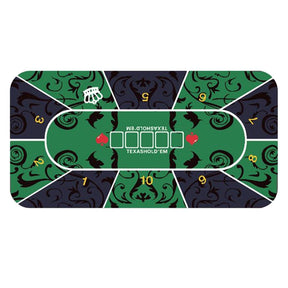 Un tapis vert de poker avec un revêtement antidérapant.