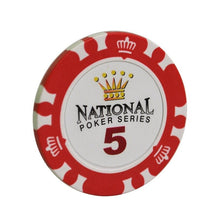 Le jeton de poker casino royal rouge de valeur 5